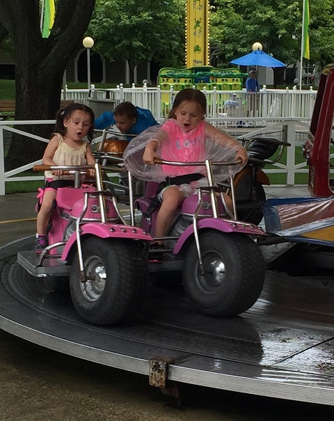 A rainy day at Adventureland.